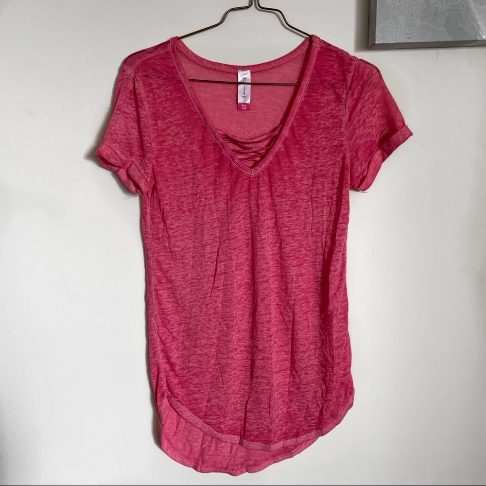 No Boundaries | Pink High Low Tee Shirt